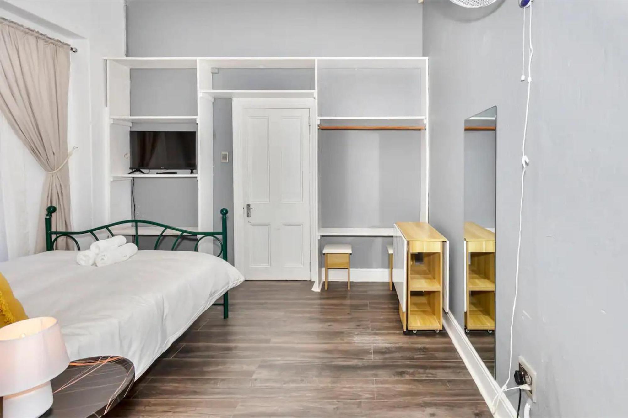 Apartment Serene Flat For 2 Woodstock Cape Town
